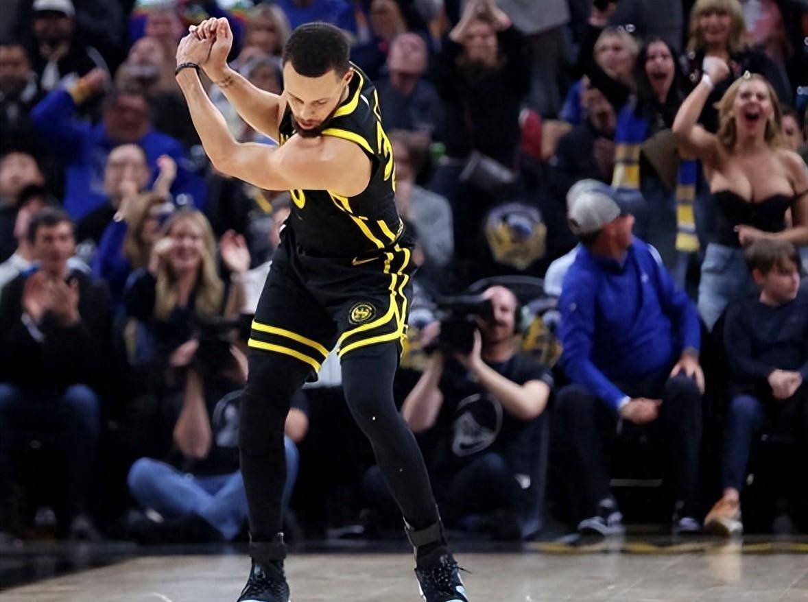 开云体育-克里夫兰骑士发布备战花絮,今夜强势反弹,全明星赛任务艰巨,团队化学反应显著的简单介绍